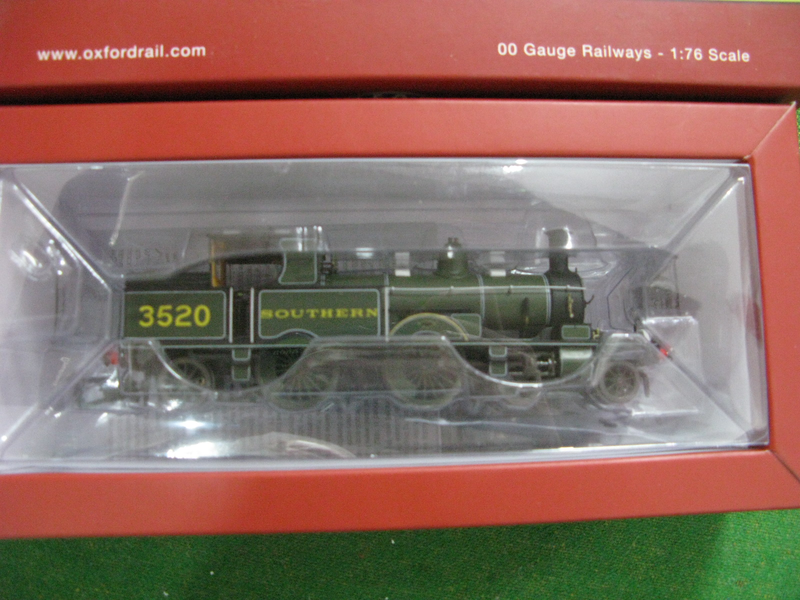 Oxford Rail "OO" Gauge/4mm Ref OR76AR006 4-4-2 Tank Steam Locomotive - Adams Southern Green, R/No.