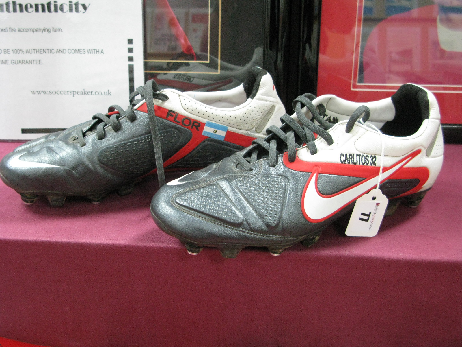 Carlos Tevez, pair of Nike football boots each with 'Kanga Lite', 'Carlitos 32' & Argentine Flag, '