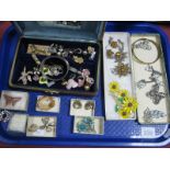 Assorted Costume Jewellery, including flowerhead brooch and matching earrings, further earrings