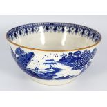 EARLY 19TH-CENTURY ENGLISH BLUE AND WHITE BOWL