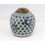 18TH-CENTURY CHINESE BLUE AND WHITE JAR