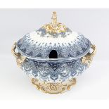 LARGE 19TH-CENTURY COPELAND BLUE & WHITE TUREEN