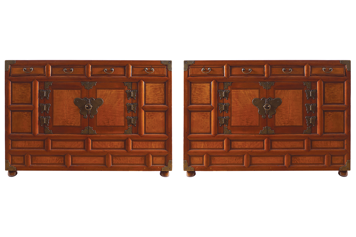 PAIR OF JAPANESE FRUITWOOD BEDSIDE CABINETS