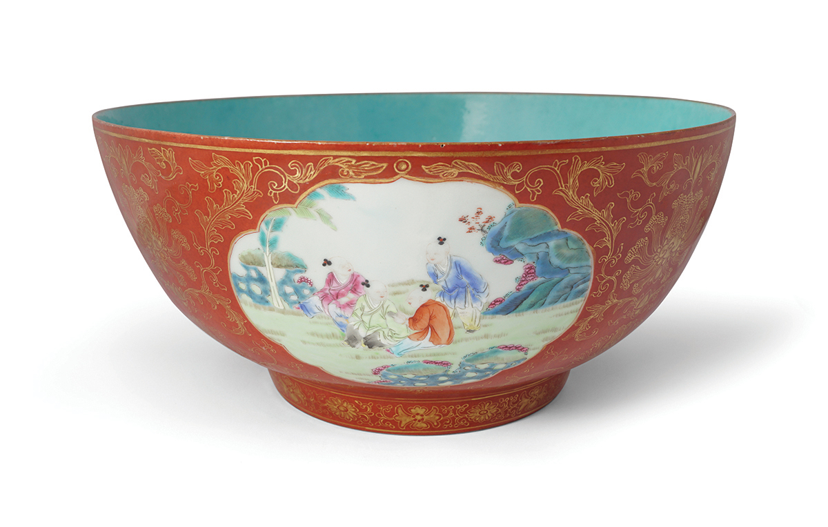 LARGE 19TH-CENTURY CHINESE POLYCHROME BOWL - Image 2 of 3