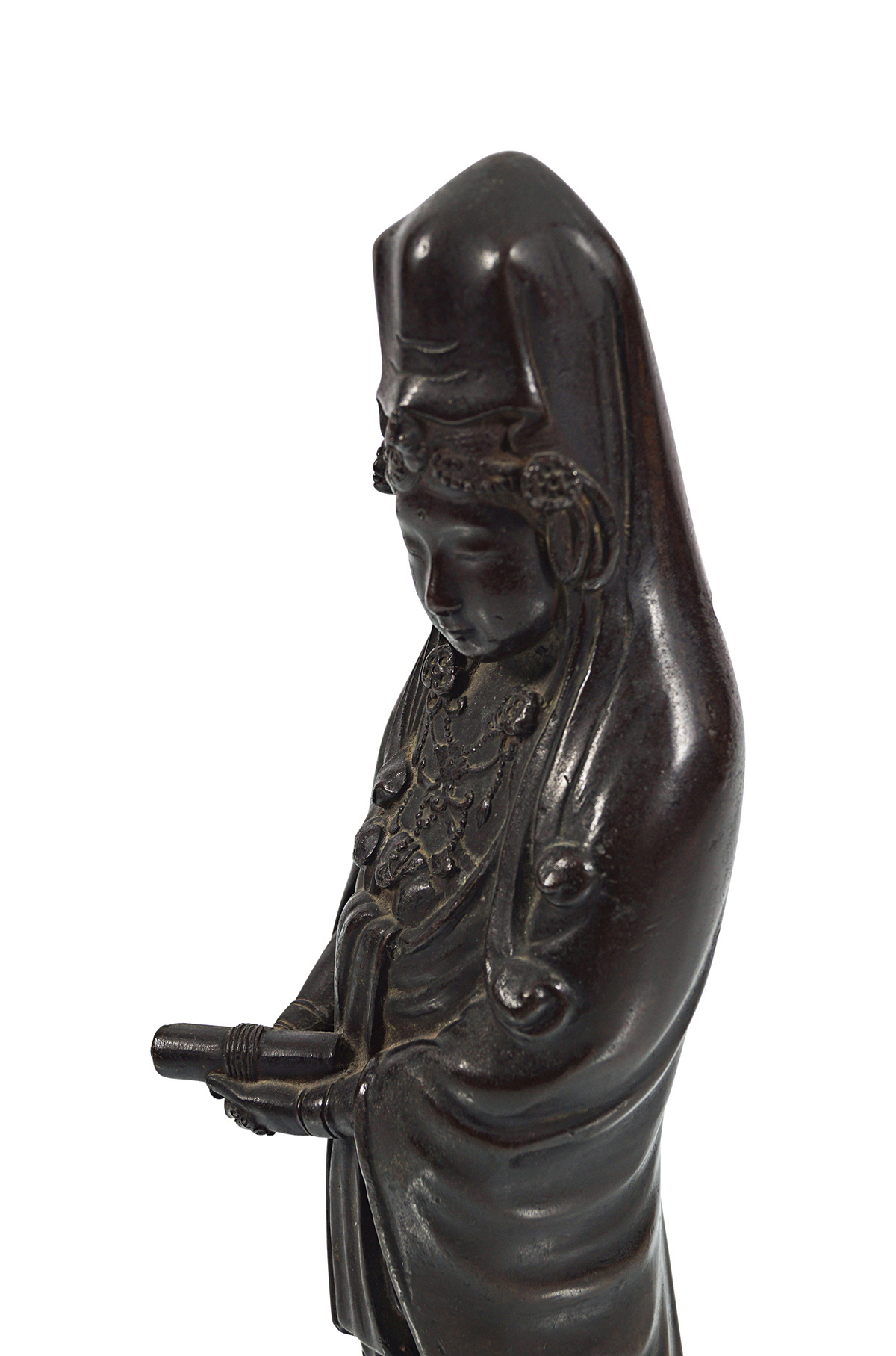 19TH-CENTURY JAPANESE BRONZE FIGURE OF A GUANYIN - Image 3 of 3