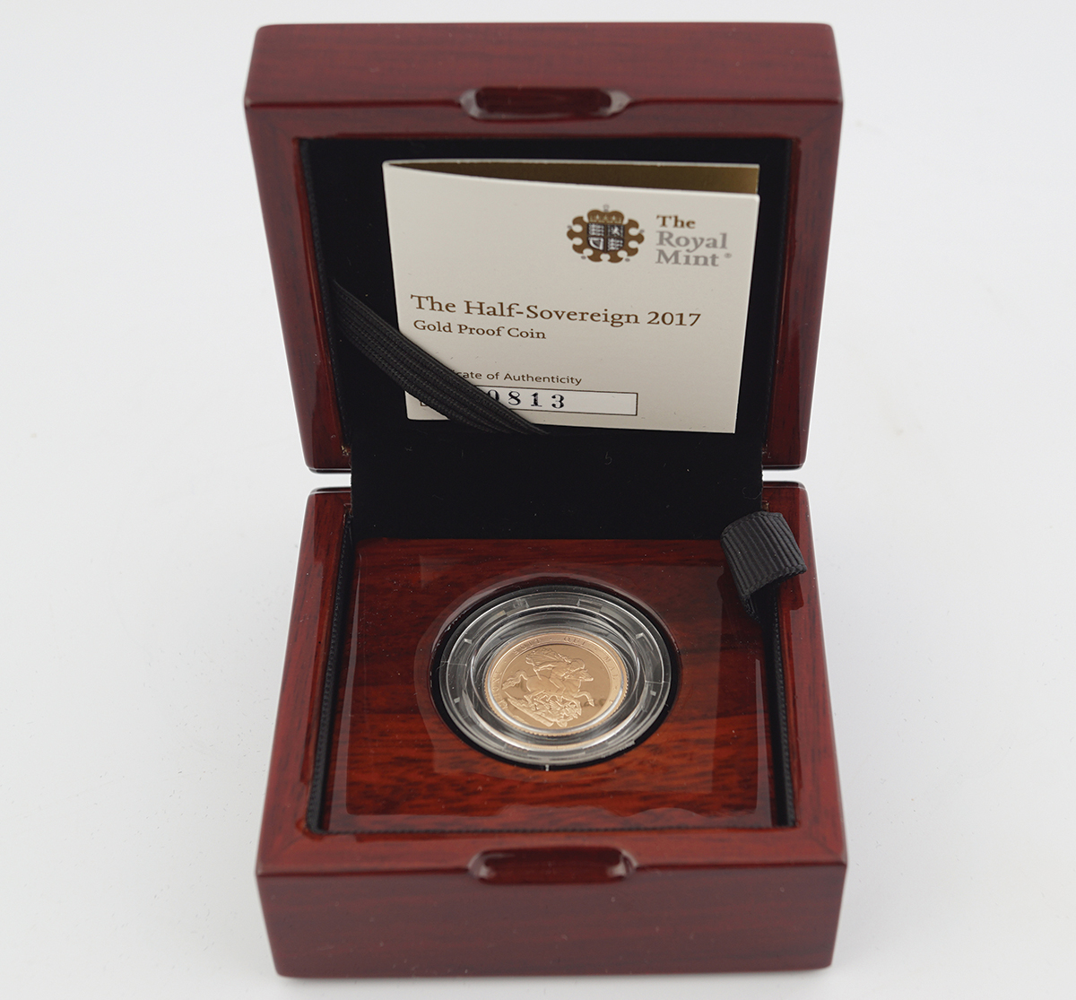 THE ROYAL MINT 2017 HALF SOVEREIGN - Image 3 of 3