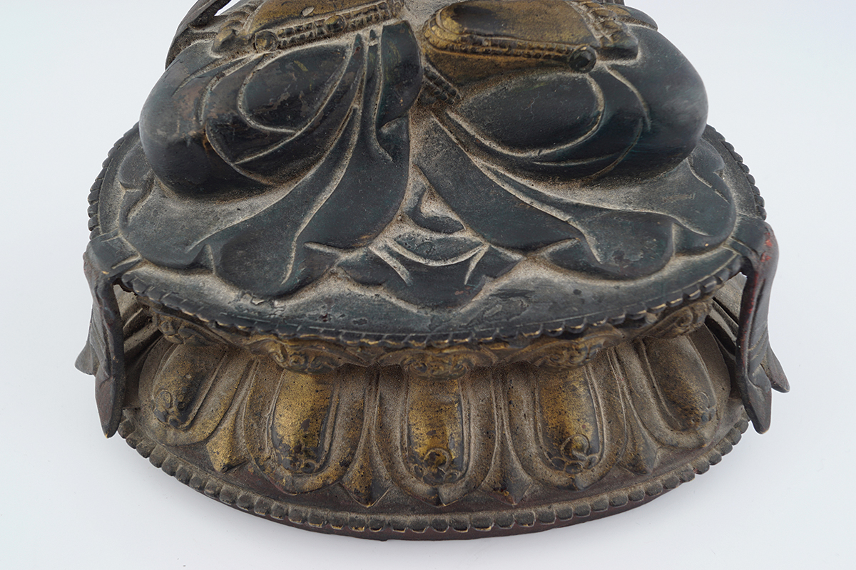 CHINESE QING PERIOD BRONZE BUDDHA - Image 3 of 6