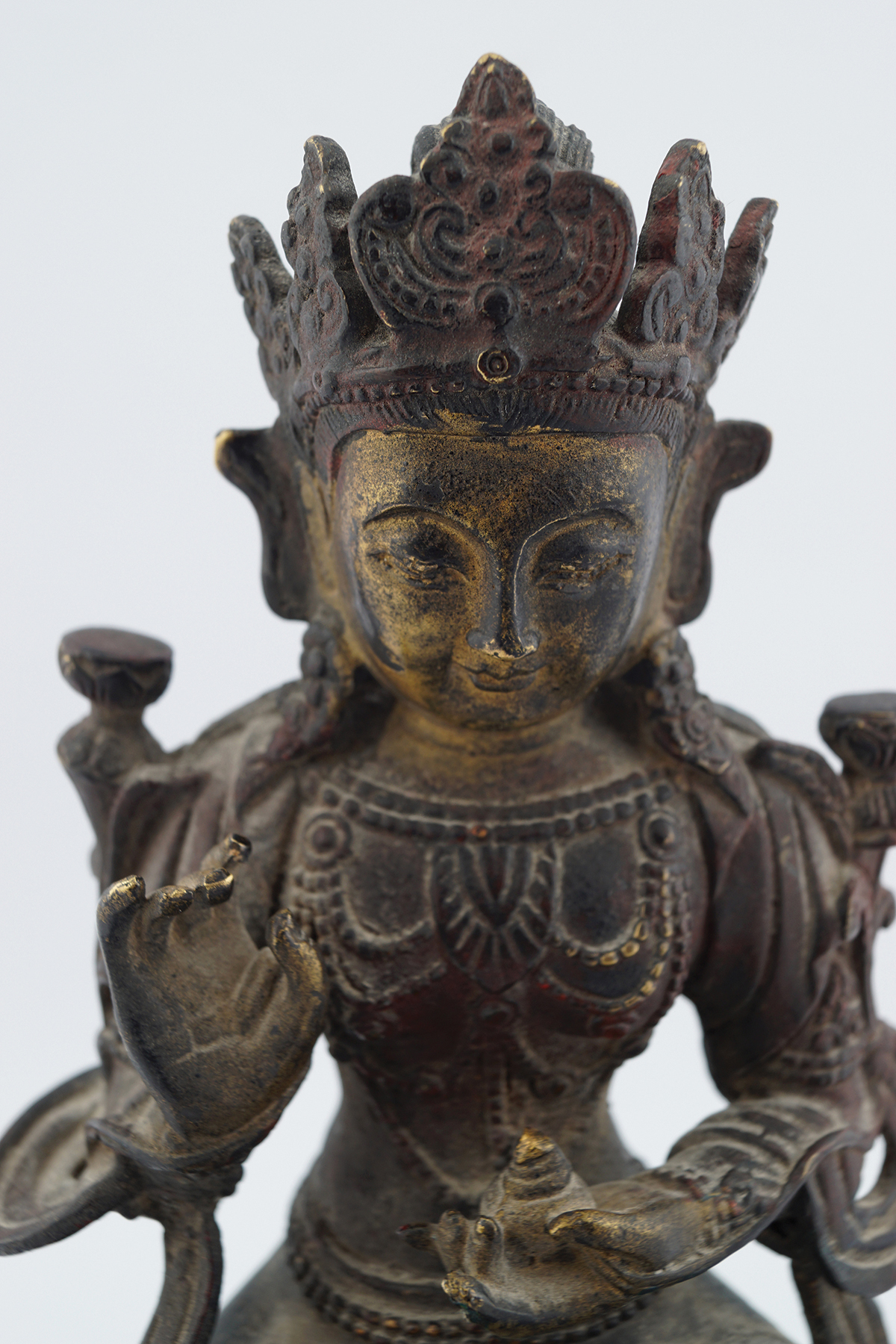 CHINESE QING PERIOD BRONZE BUDDHA - Image 2 of 6