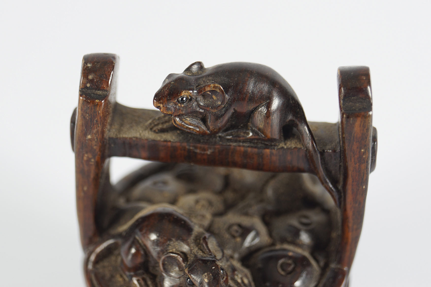 19TH-CENTURY JAPANESE NETSUKE - Image 2 of 4