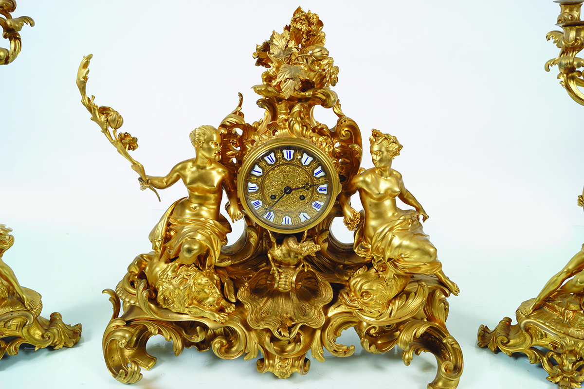 IMPORTANT 19TH-CENTURY FRENCH ORMOLU CLOCK GARNITURE - Image 7 of 10