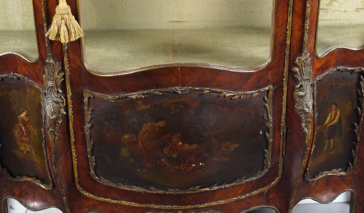 LARGE 19TH-CENTURY VERNIS MARTIN CABINET - Image 3 of 9