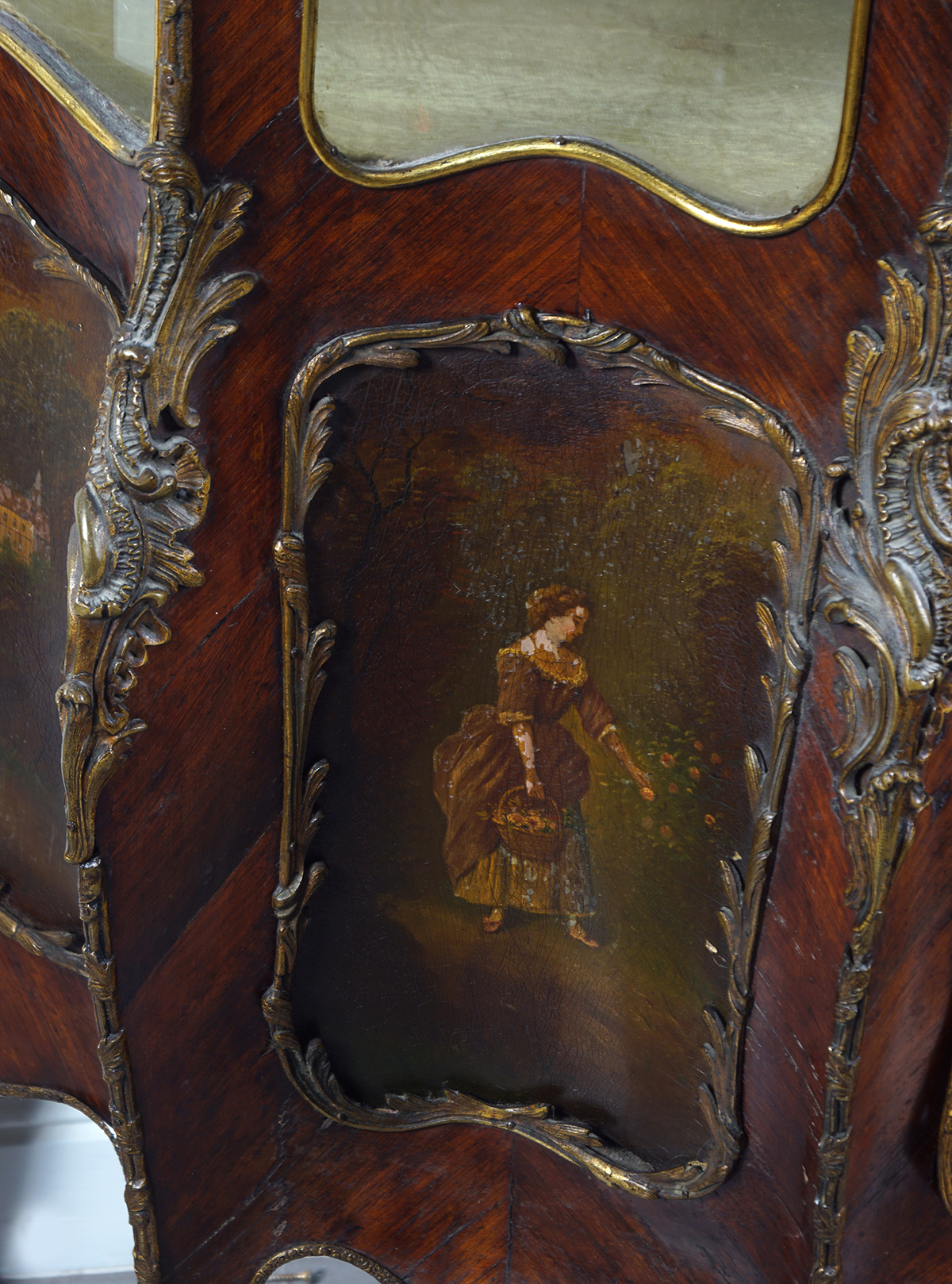 LARGE 19TH-CENTURY VERNIS MARTIN CABINET - Image 8 of 9