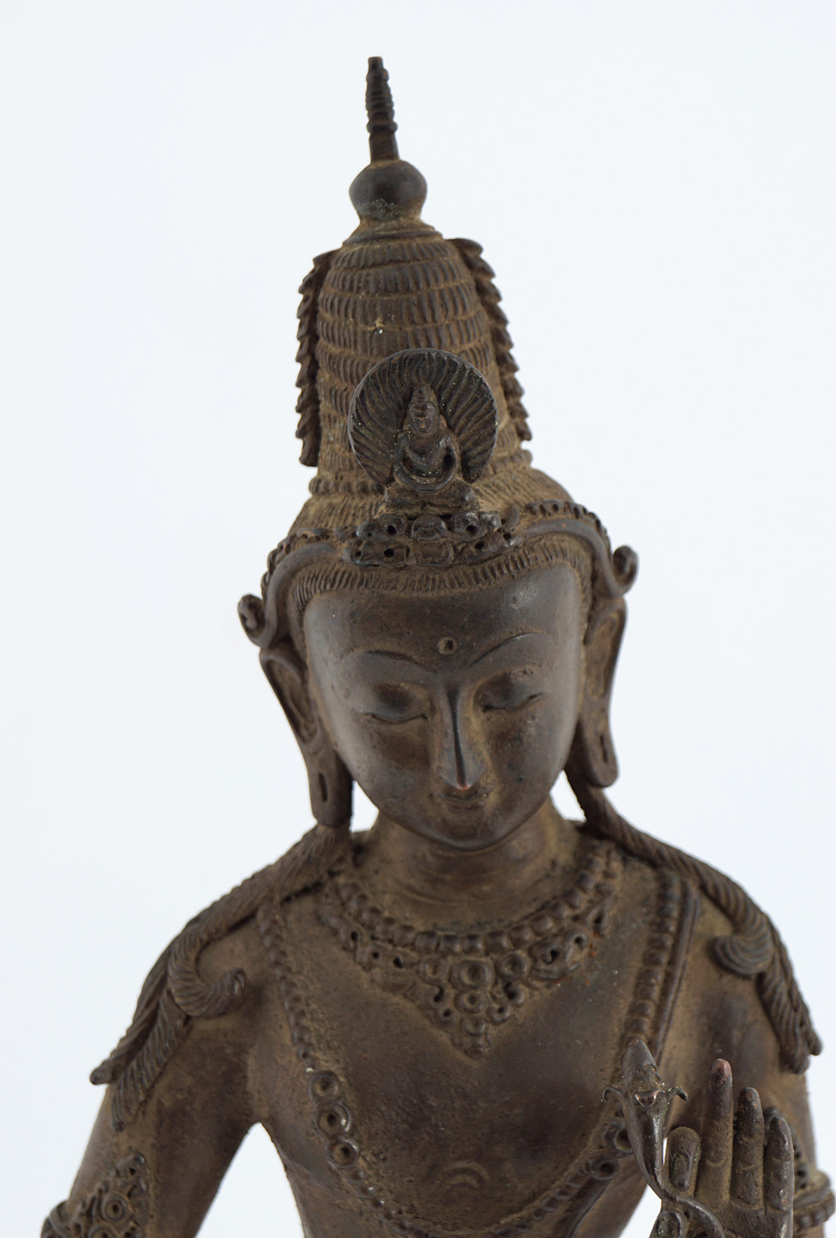 EARLY SINO-TIBETAN BRONZE BUDDHA - Image 2 of 7