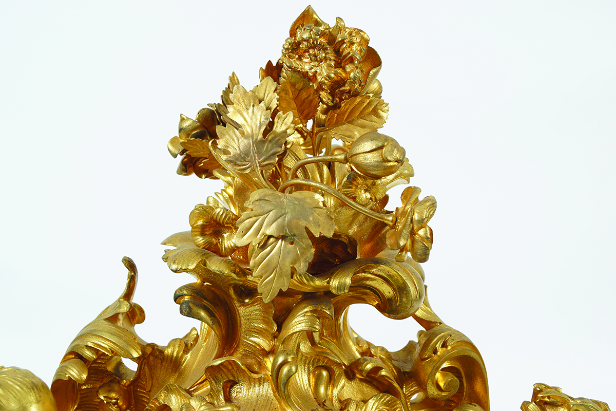 IMPORTANT 19TH-CENTURY FRENCH ORMOLU CLOCK GARNITURE - Image 10 of 10