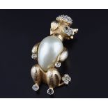 PEARL AND GOLD PLATED BROOCH