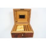 HUMIDOR