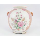 CHINESE QING PERIOD FAMILLE ROSE VASE