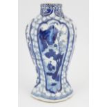 18TH-CENTURY CHINESE BLUE AND WHITE VASE