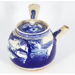 CHINESE BLUE AND WHITE TEA POT