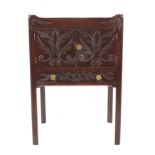 GEORGE III MAHOGANY TRAY TOP COMMODE