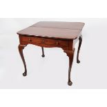 IRISH GEORGE II PERIOD RED WALNUT TABLE