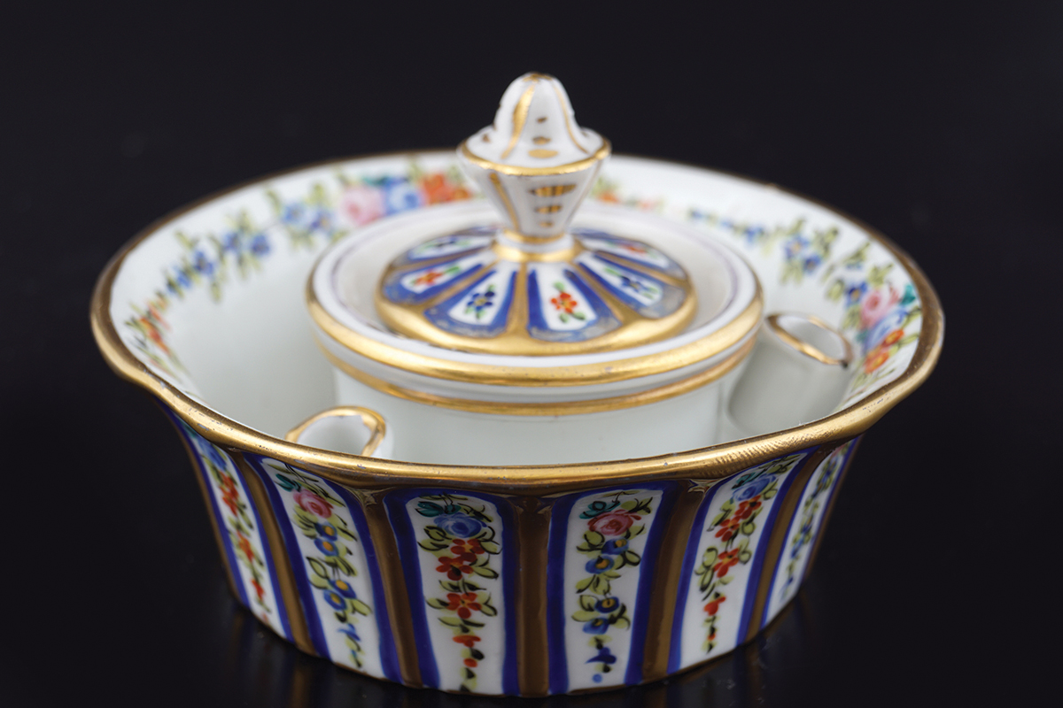19TH-CENTURY POLYCHROME PORCELAIN INK WELL