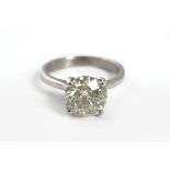 18 CT. WHITE GOLD SOLITAIRE RING