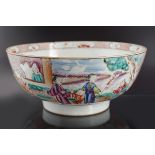 18TH-CENTURY CHINESE FAMILLE ROSE BOWL