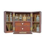 18TH-CENTURY DOCTORS TRAVELLING MEDICINE CHEST