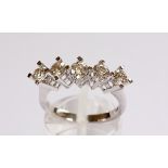 18CT WHITE GOLD DIAMOND 5 STONE RING