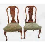 PAIR OF GEORGE I WALNUT SIDE CHAIRS, CIRCA 1710