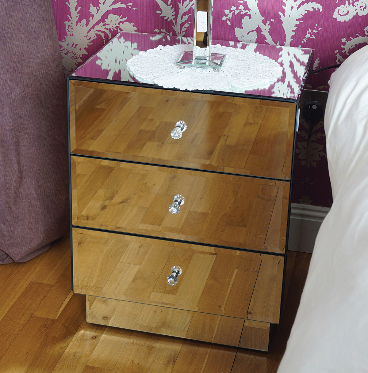 PAIR OF MIRRORED BEDSIDE CHESTS