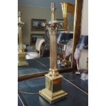 LARGE CORINTHIAN PILLARED BRASS TABLE LAMP