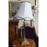 BRASS CORINTHIAN PILLARED TABLE LAMP