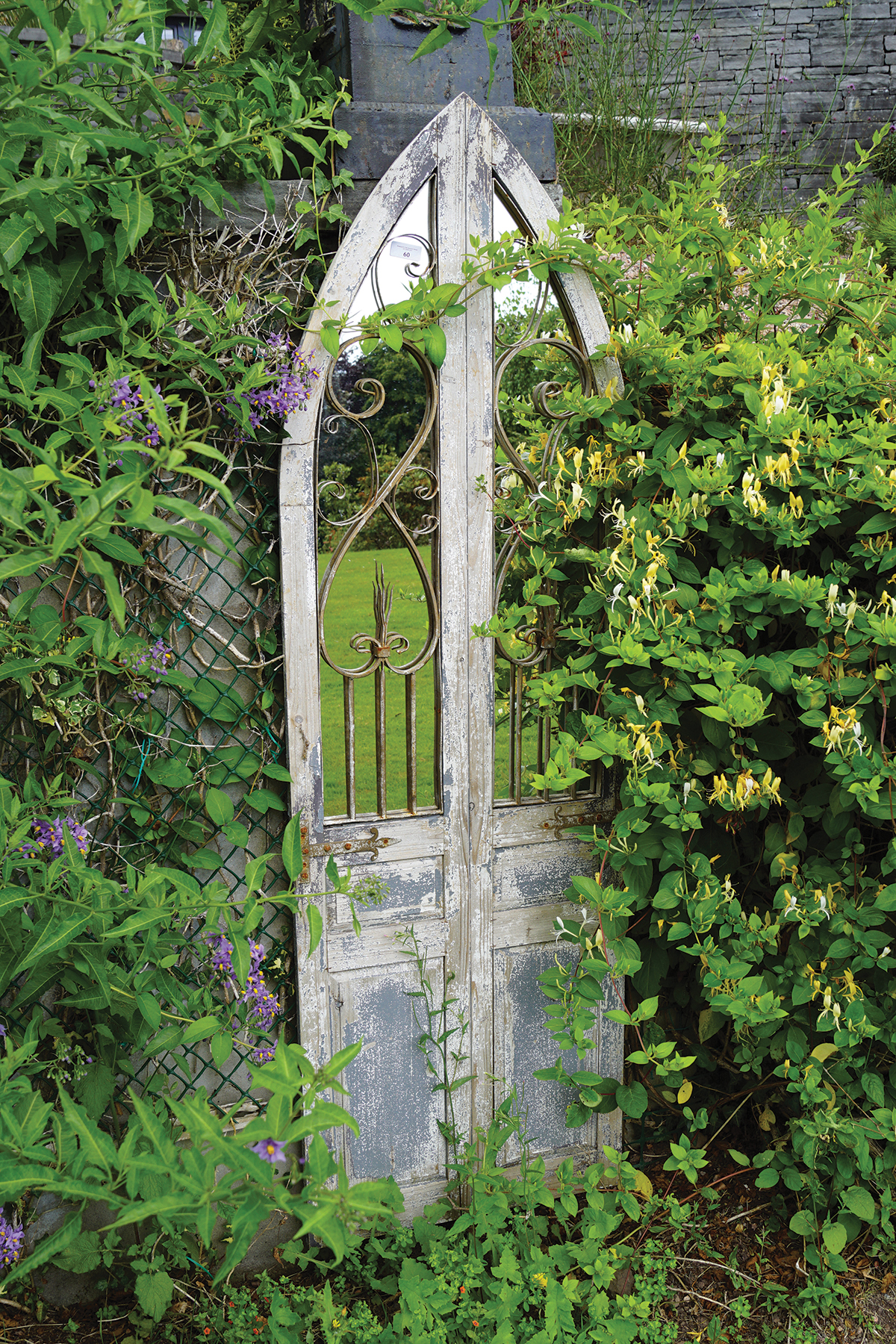 ARCHED WOODEN FRAMED DOOR