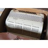 BORSINI BUTTON ACCORDION