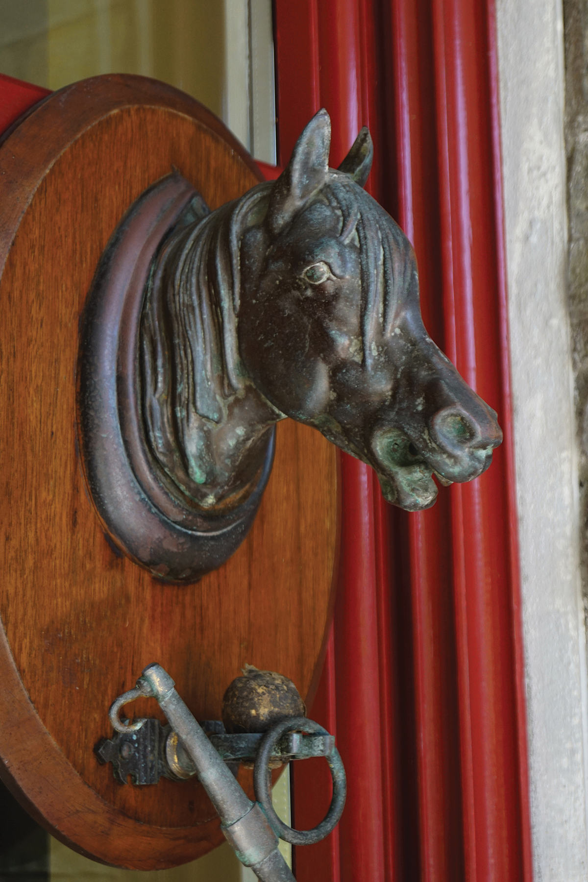 EDWARDIAN HANGING PANELLED MAHOGANY & BRASS GONG - Image 2 of 3