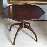 EDWARDIAN MAHOGANY AND EBONY INLAID COFFEE TABLE