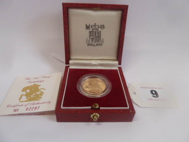 Royal Mint cased proof gold sovereign 1987