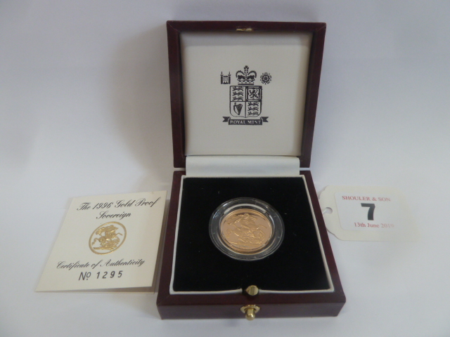 Royal Mint cased proof gold sovereign 1996