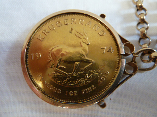 1974 Krugerrand in 9ct gold pendant mount attached to 9ct gold necklace - Image 3 of 3