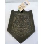 George III bronze 14lb wool weight cast with Royal coat of arms (approx 8" x 5")