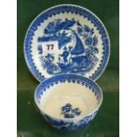 First period Worcester tea bowl with crescent mark & saucer with false Chinese character mark (2)