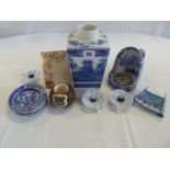 Willow pattern ringtons tea caddy, Yorkshire relish coasters, Macintyre magdalen match strike pot,