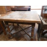 1940's oak draw-leaf table