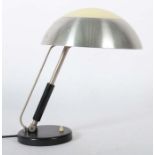 Trabert, Karldeutscher Designer der 1. Hälfte des 20. Jh.. Tischlampe, Entwurf: 1933, Ausführung: