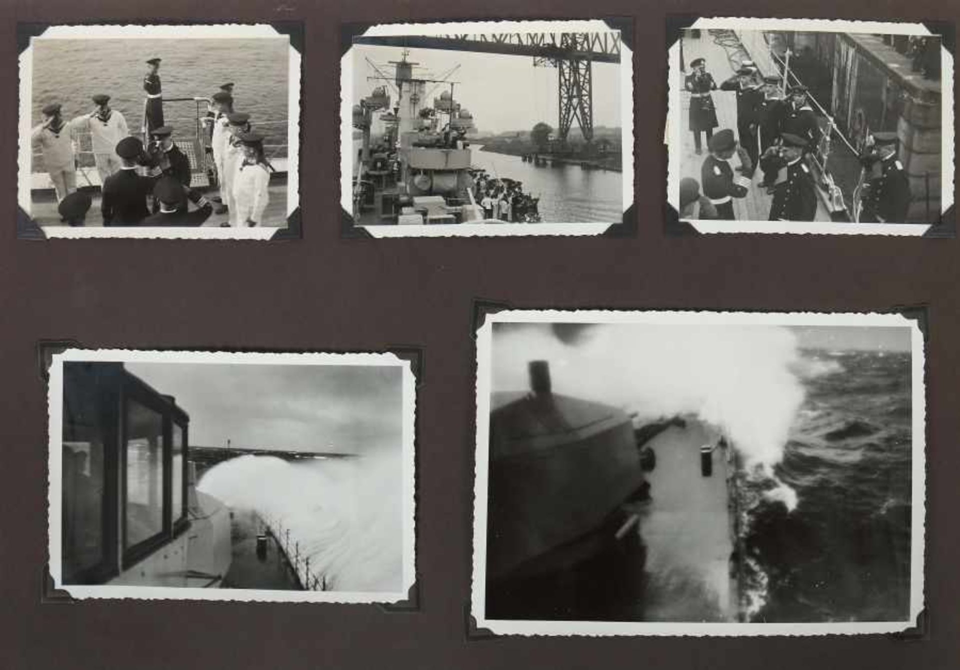 Fotoalbum Kreuzer "Karlsruhe"ca. 1934, org. Album mit Schiffsbezeichung in goldener Prägeschrift, - Bild 4 aus 13