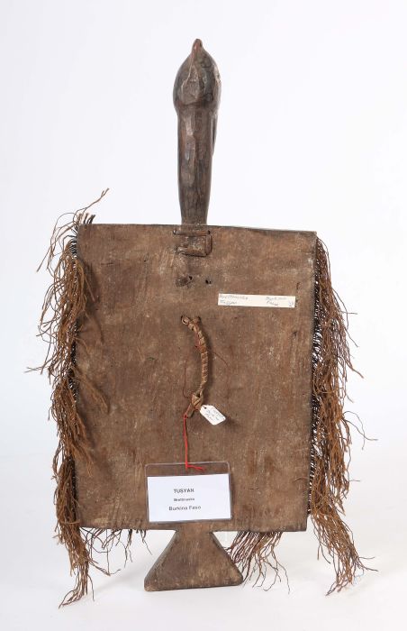 Vogel-BrettmaskeBurkina Faso, Stamm der Toussian, Brettmaske mit rückseitigem Tragegriff aus - Image 3 of 3