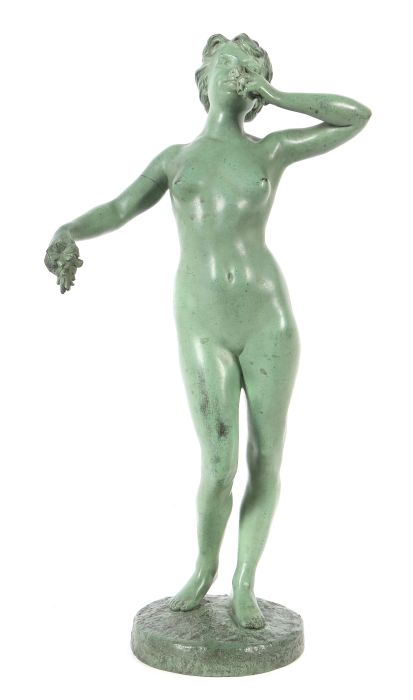 Louis, Gustavefranzösischer Bildhauer des 20. Jh.. "Damenakt mit Blumen", Bronze, grün patiniert,