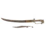 Kurzes Kastane und MesserklingeCeylon/Sri Lanka, 19. Jh., singhalesisches Schwert L: 52 cm mit